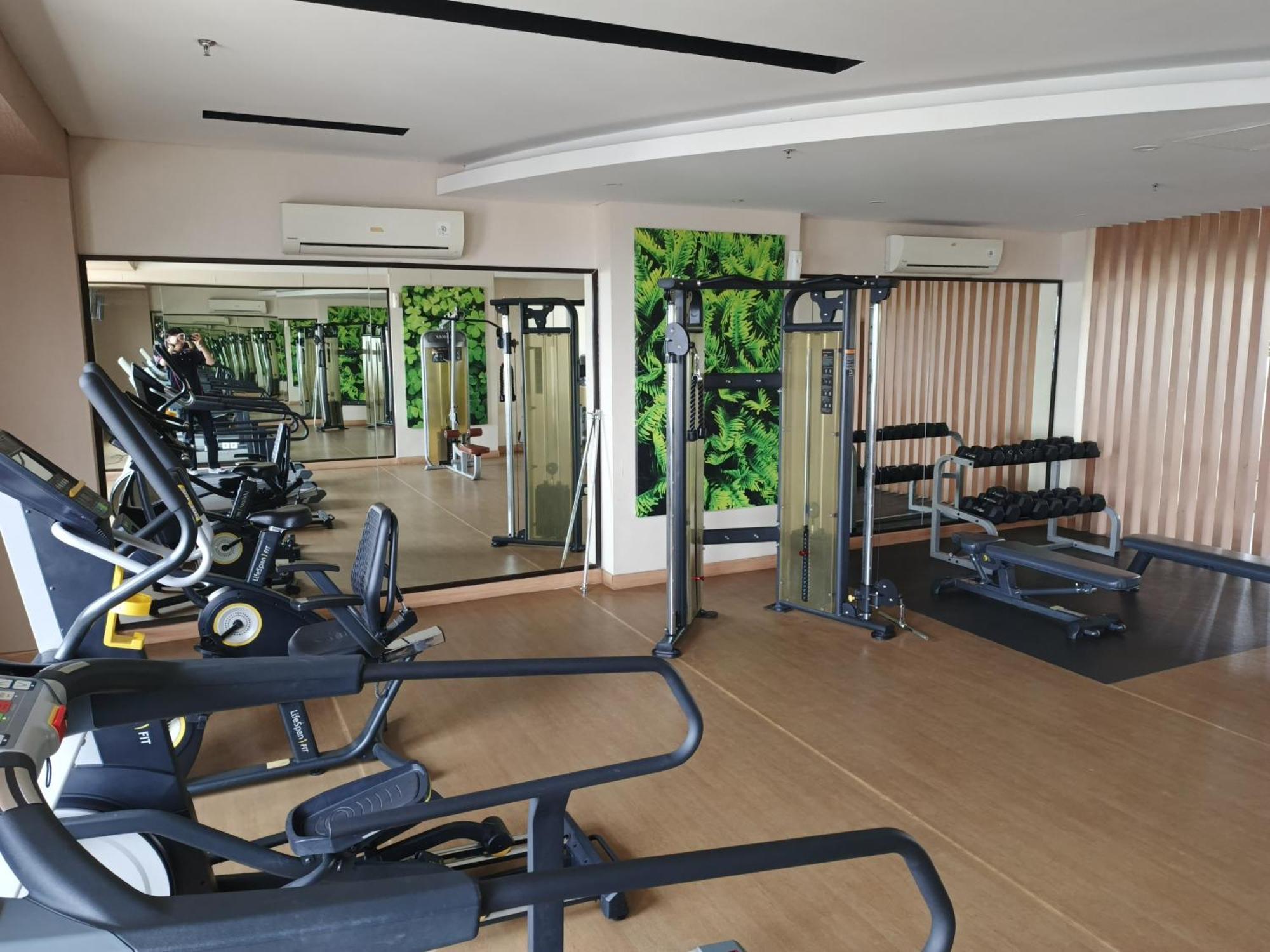 2Br Lucky Tower Residence Jakarta Old Town Top Floor Condo Ngoại thất bức ảnh