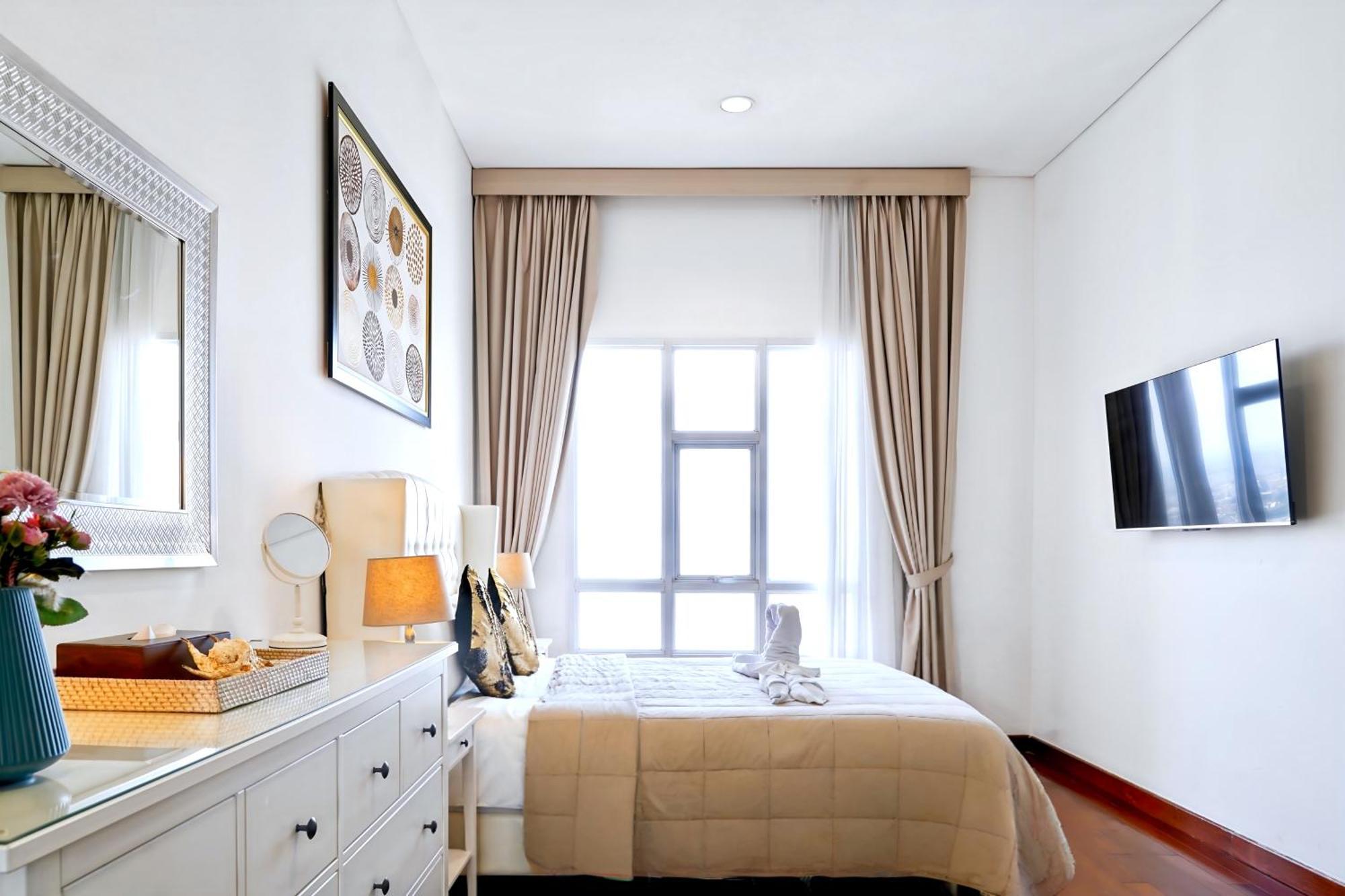 2Br Lucky Tower Residence Jakarta Old Town Top Floor Condo Ngoại thất bức ảnh