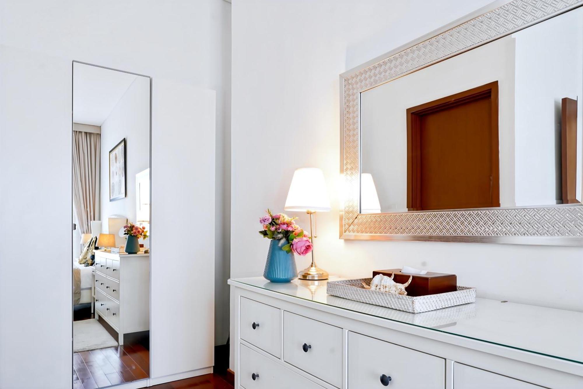 2Br Lucky Tower Residence Jakarta Old Town Top Floor Condo Ngoại thất bức ảnh